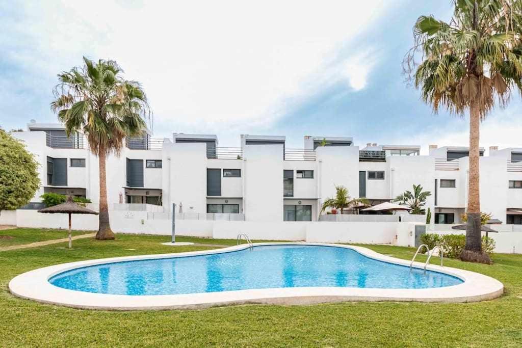Apartamento Moderno Tranquilo Con Piscina Y Jardin Dénia Eksteriør billede